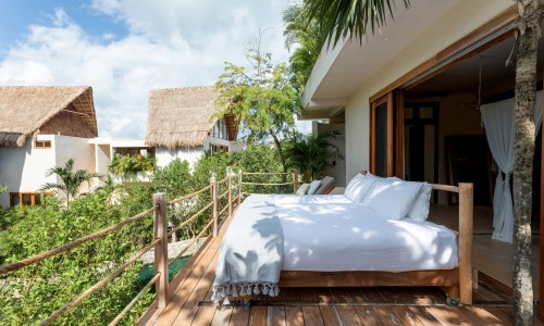 Cenote Master Suite